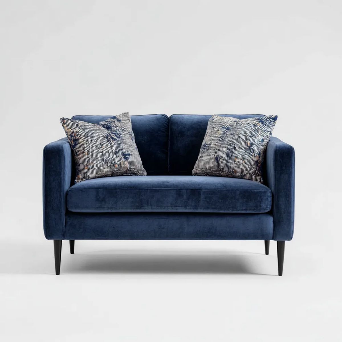 Dwuosobowa sofa aksamitna granatowa z poduszkami, 160 × 85 × 85 cm